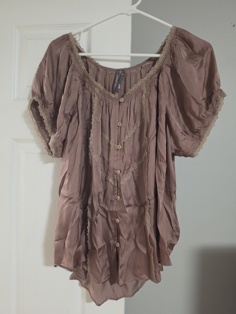 Anthropologie Top - Picture 3 of 4